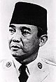 https://upload.wikimedia.org/wikipedia/commons/thumb/c/c5/Soekarno.jpg/80px-Soekarno.jpg